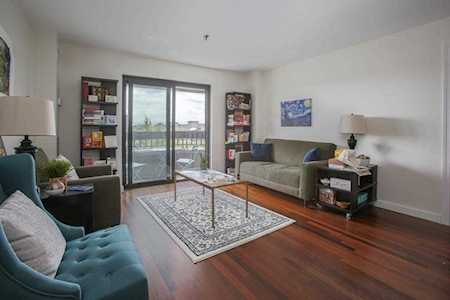 16 Harcourt Street #8I Boston, MA 02116