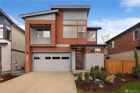 4050 236th Place SE Sammamish, WA 98075