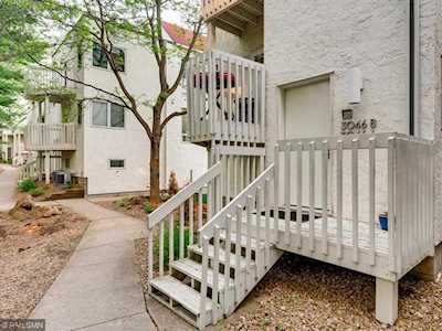3046 Lake Shore Drive #A Minneapolis, MN 55416