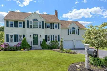 11 Lt William S Haynes Memor Millbury, MA 01527