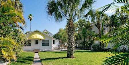 107 14Th Avenue St Pete Beach, FL 33706