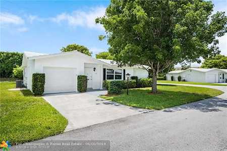 602 SW 8th Place Boynton Beach, FL 33426