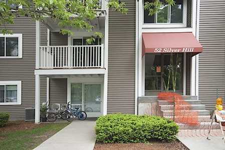52 Silver Hill Ln #17 Natick, MA 01760
