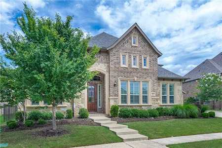 9621 Blanco Drive Lantana, TX 76226