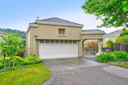 37 Parkgrove Dr South San Francisco, CA 94080
