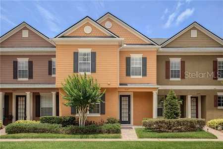 6087 Chapledale Drive Orlando, FL 32829