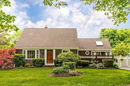 59 Rice Ave Northborough, MA 01532