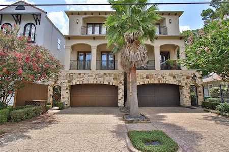 305 Birdsall St Houston, TX 77007