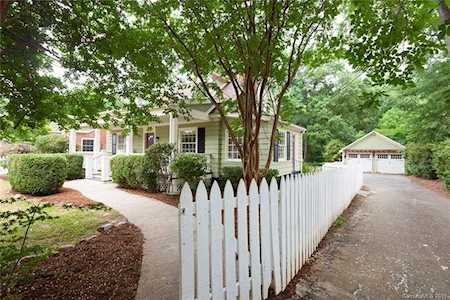 3628 Commonwealth Ave Charlotte, NC 28205