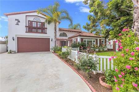 973 Oak Street Costa Mesa, CA 92627