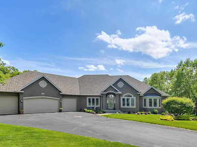 9104 Altman Court Inver Grove Heights, MN 55077