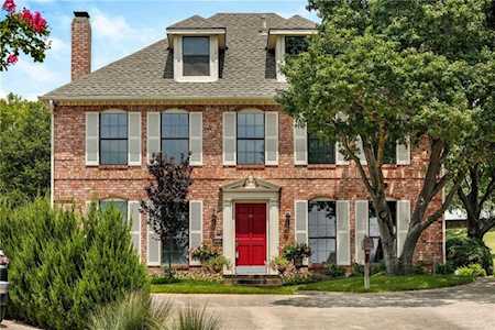 2719 Lawtherwood Court Dallas, TX 75214