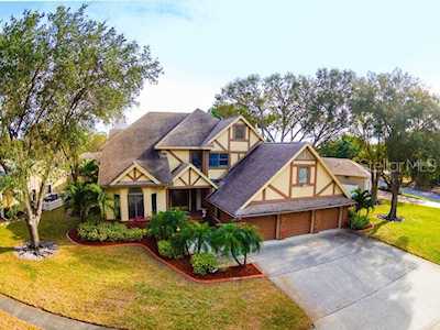 8786 Baywood Park Drive Seminole, FL 33777