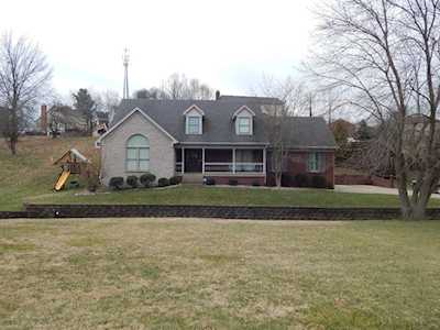12410 Warner Dr Goshen, KY 40026