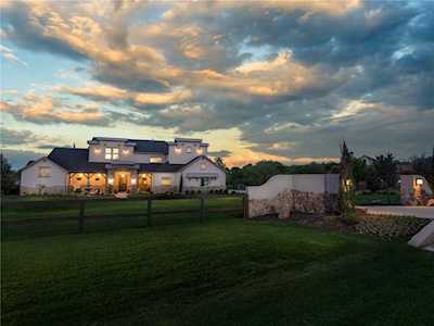 801 Caublestone Hill Drive Argyle, TX 76226