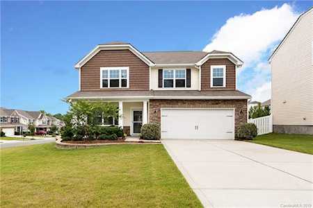 10334 NW Rutledge Dr Huntersville, NC 28078