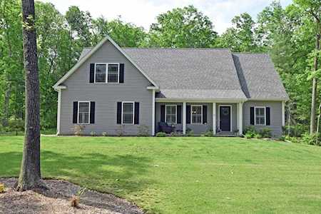 6 Acorn Lane Sturbridge, MA 01566
