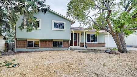4826 Villa Circle Colorado Springs, CO 80918