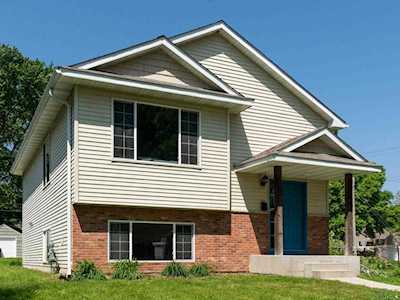 443 16th Avenue N South Saint Paul, MN 55075