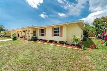 8102 Boca Grande Avenue North Port, FL 34287