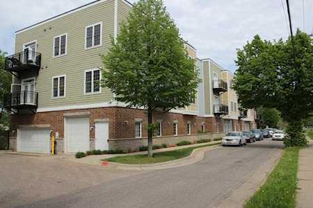 2850 Cedar Avenue S #209 Minneapolis, MN 55407