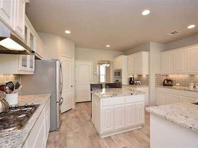 2212 Lookout Knoll Dr Leander, TX 78641