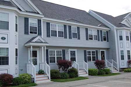14 Merrimac #B Tyngsborough, MA 01879