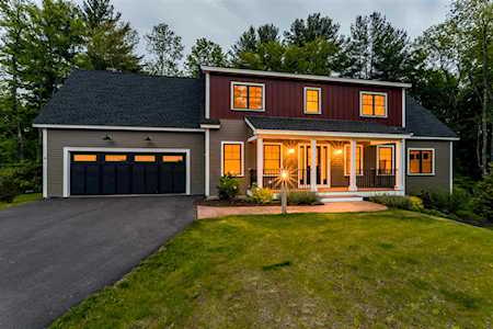 4 Heath Dr Newfields, NH 03856