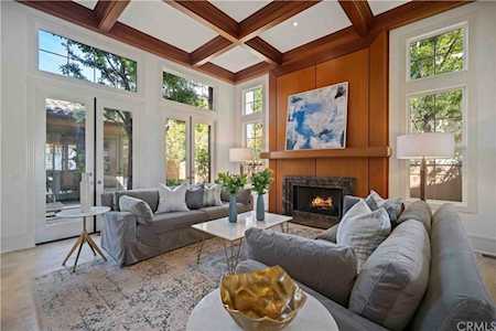 8 Dolomiti Newport Coast, CA 92657