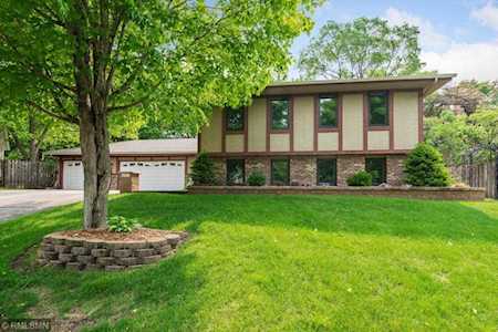 4372 Kaufmanis Way Eagan, MN 55123