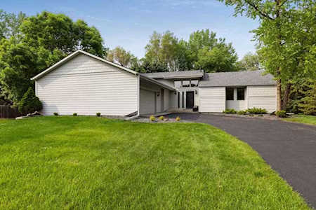 1757 Canvasback Lane Eagan, MN 55122