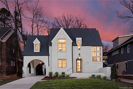 3126 Cramer Pond Dr Charlotte, NC 28205