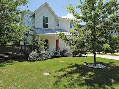1709 Madison Ave #A Austin, TX 78757
