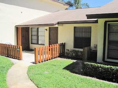 7944 SE Villa Circle #2704 Hobe Sound, FL 33455