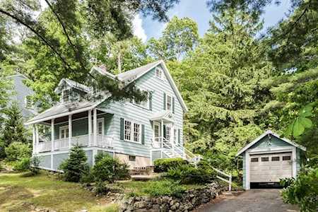 15 Fair Oaks Drive Lexington, MA 02421