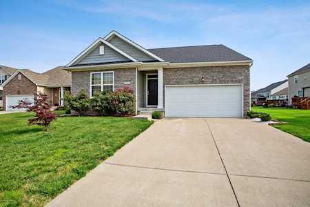 7702 Wood Duck Way Louisville, KY 40218