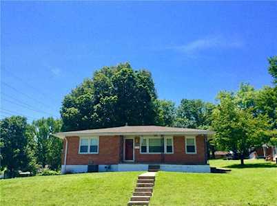 11431 Burton St Sugar Creek, MO 64054