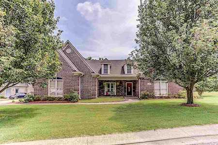 12130 S Shady Tree Ln Arlington, TN 38002