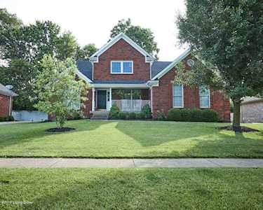 1423 Twin Ridge Rd Louisville, KY 40242