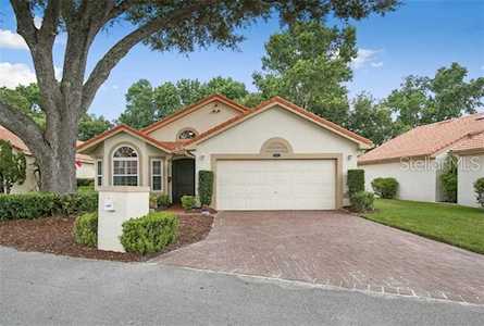 1058 E Pebble Beach Circle Winter Springs, FL 32708