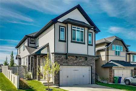 2025 Hillcrest Green SW Airdrie, AB T4B 3R6