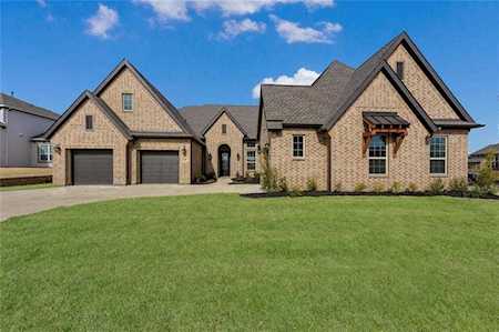2250 Fossett Drive Flower Mound, TX 75028