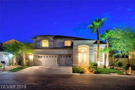 667 Orbiter Ln Las Vegas, NV 89148
