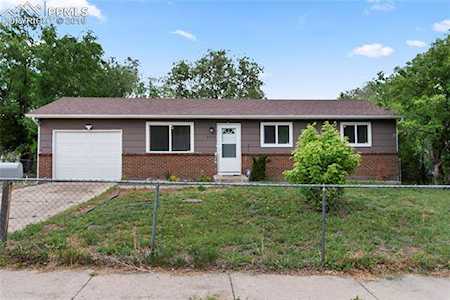 3595 Darkwood Place Colorado Springs, CO 80910