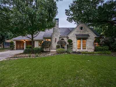 9418 Hermosa Drive Dallas, TX 75218