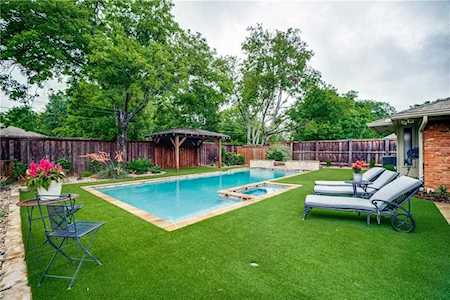 6729 Regalbluff Drive Dallas, TX 75248