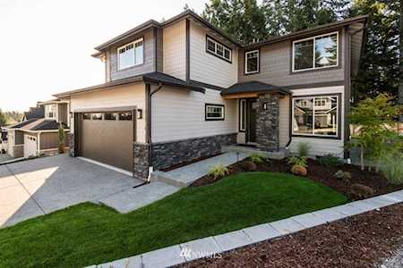 6808 58th St Ct W University Place, WA 98467