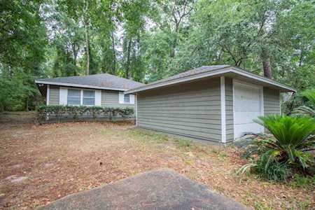 1616 Folkstone Road Tallahassee, FL 32312