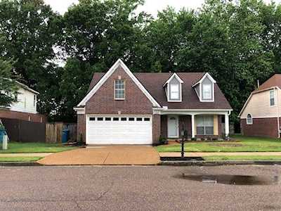 5383 Milton Ridge Dr Arlington, TN 38002