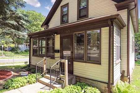 2528 Thomas Avenue N Minneapolis, MN 55411